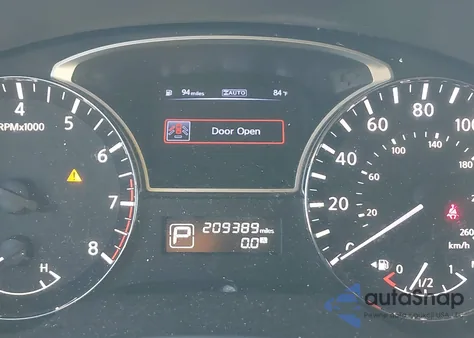 2014 Nissan Pathfinder S/Sv/Sl/Platinum z USA, uszkodzony, nr VIN 5N1AR2MMXEC672054